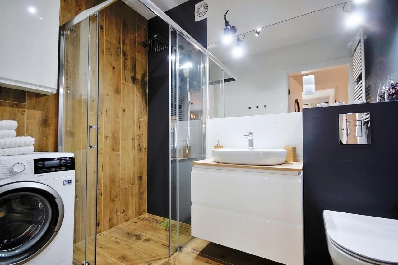 Apartament Andar Z Miejscem Parkingowym Kolobrzeg Exterior photo
